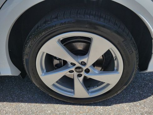 Used 2025 Audi Q5 Prestige AWD/4WD image 33