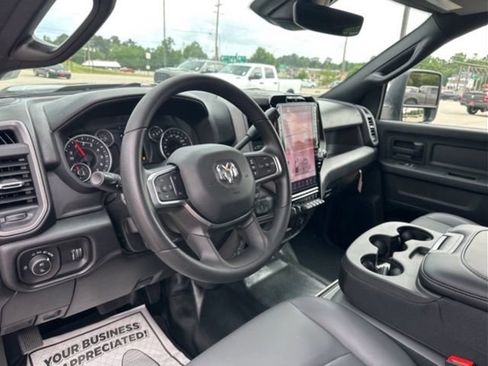 Used 2026 RAM 2500 Tradesman AWD/4WD image 11
