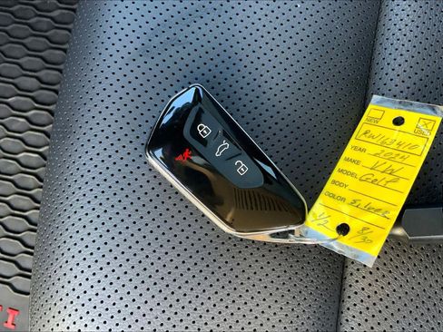 Used 2024 Volkswagen GTI SE image 27