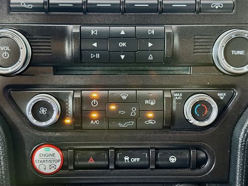 Used 2017 Ford Mustang GT w/ GT Performance Package image 18