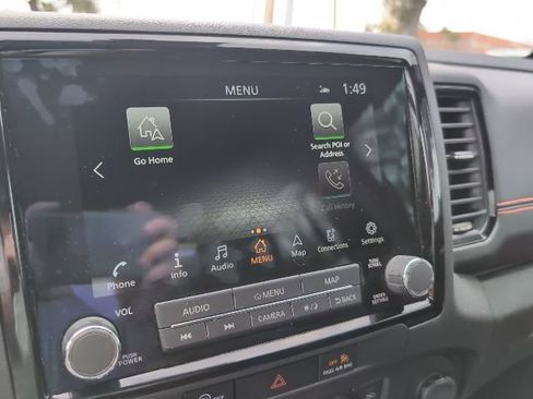 Used 2023 Nissan Frontier PRO-4X w/ Technology Package image 12