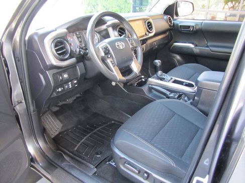 Used 2023 Toyota Tacoma 4x4 Double Cab w/ Trail Edition image 13
