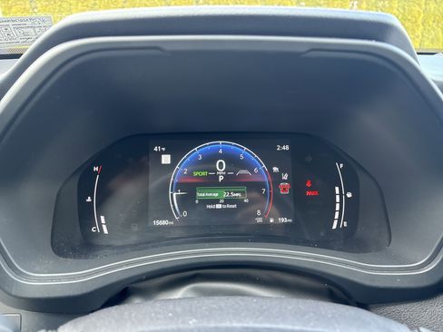 Used 2025 Toyota Grand Highlander AWD image 22