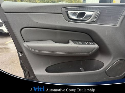 Used 2026 Volvo XC60 B5 Plus w/ Protection Package Premier AWD/4WD image 16