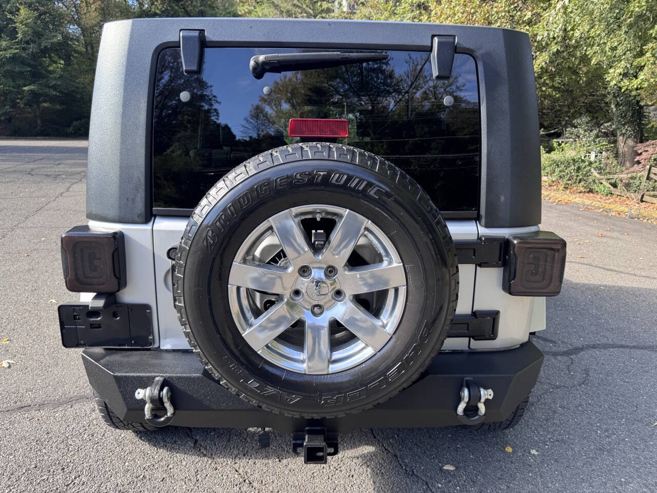 Used 2007 Jeep Wrangler Unlimited Sahara w/ Trailer Tow Group AWD/4WD image 6
