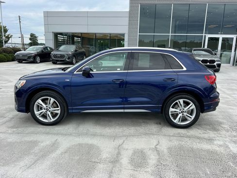 Certified 2023 Audi Q3 2.0T Premium w/ Convenience Package AWD/4WD image 8