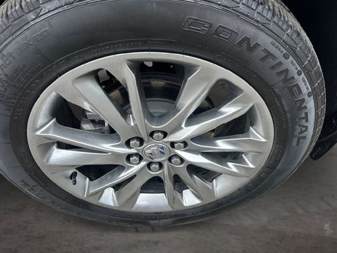 Used 2024 Buick Enclave Avenir w/ Trailering Package, 5000 lbs. AWD/4WD image 16