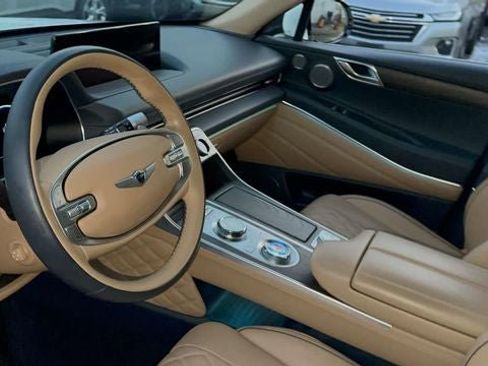 Used 2023 Genesis GV80 3.5T image 18