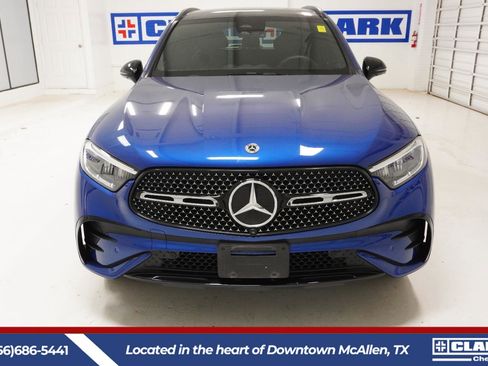 Used 2023 Mercedes-Benz GLC 300 4MATIC image 2