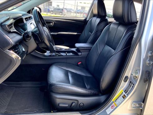 Used 2016 Toyota Avalon XLE FWD image 8