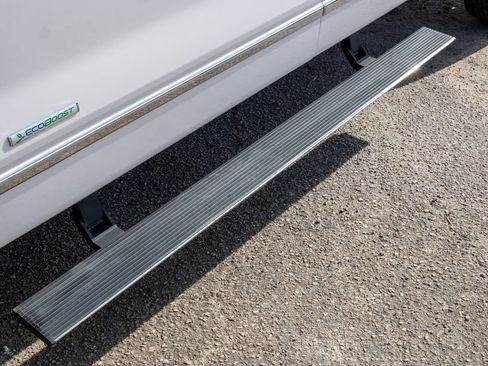 Used 2014 Ford F150 Platinum image 42