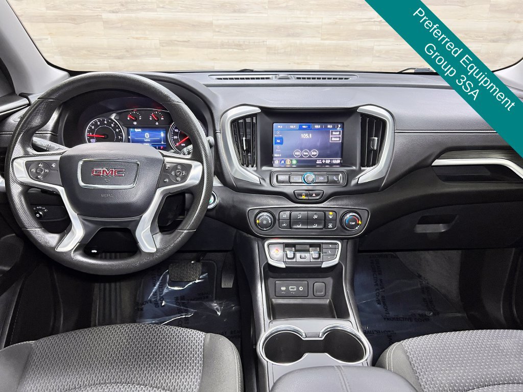 Used 2024 GMC Terrain SLE w/ Elevation Edition AWD/4WD image 2