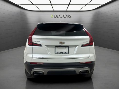 Used 2019 Cadillac XT4 Premium Luxury w/ Cold Weather Package FWD image 6
