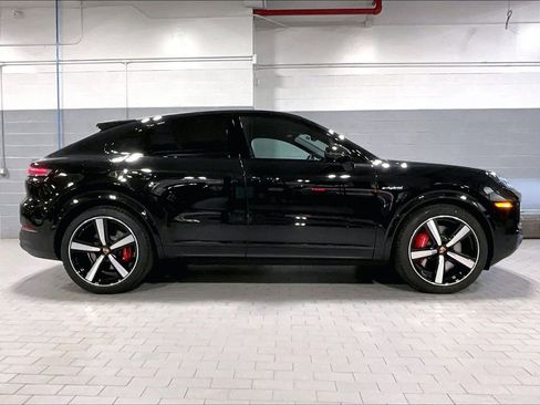 Used 2026 Porsche Cayenne S AWD/4WD image 6