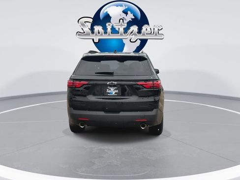 Used 2023 Chevrolet Traverse LT image 8