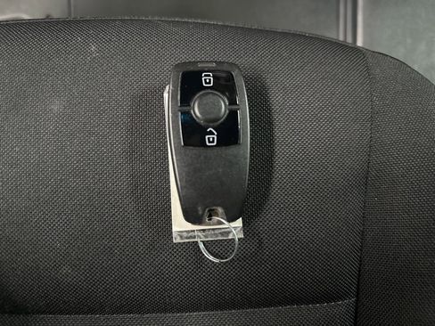 Used 2019 Freightliner Sprinter 144 image 34