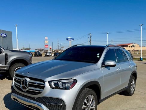 Used 2022 Mercedes-Benz GLE 350 4MATIC image 2