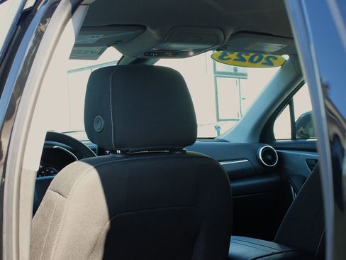 Used 2023 Chevrolet Blazer LT w/ Convenience Package image 18