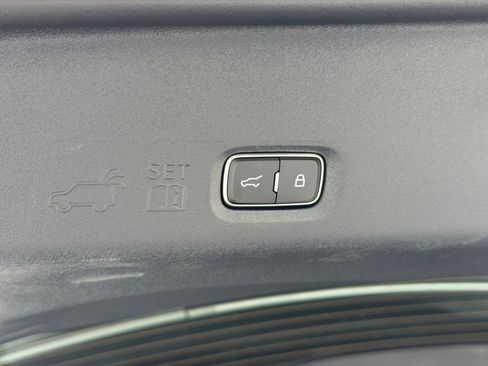 New 2026 Lincoln Navigator Black Label AWD/4WD image 9