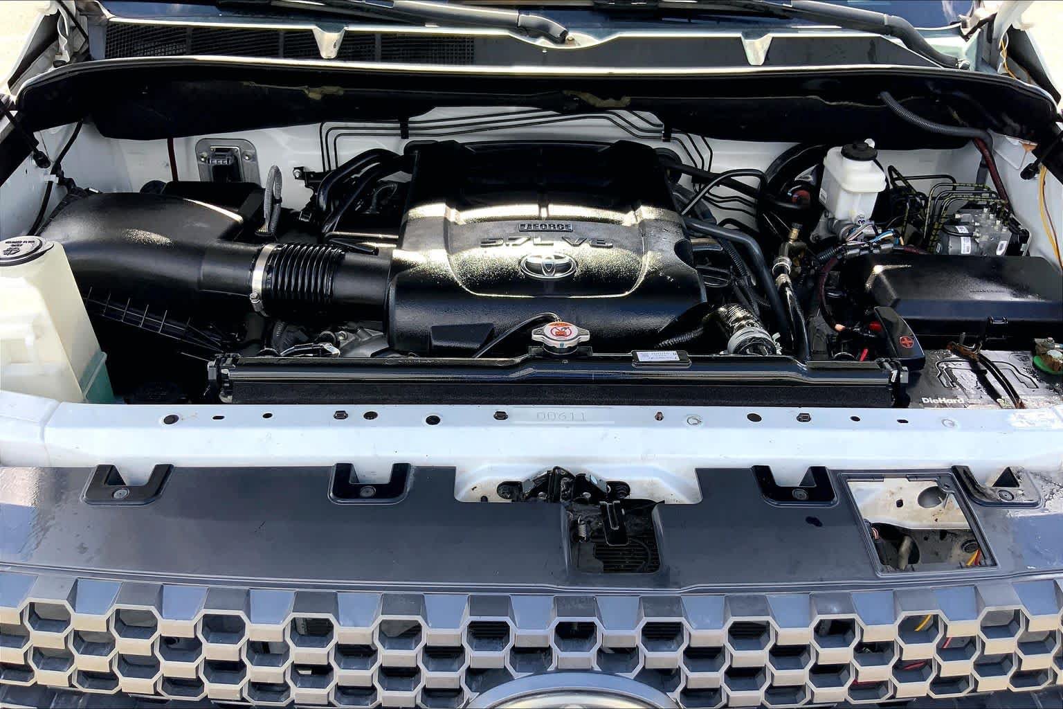 Used 2020 Toyota Tundra SR5 w/ SR5 Upgrade Package RWD image 31