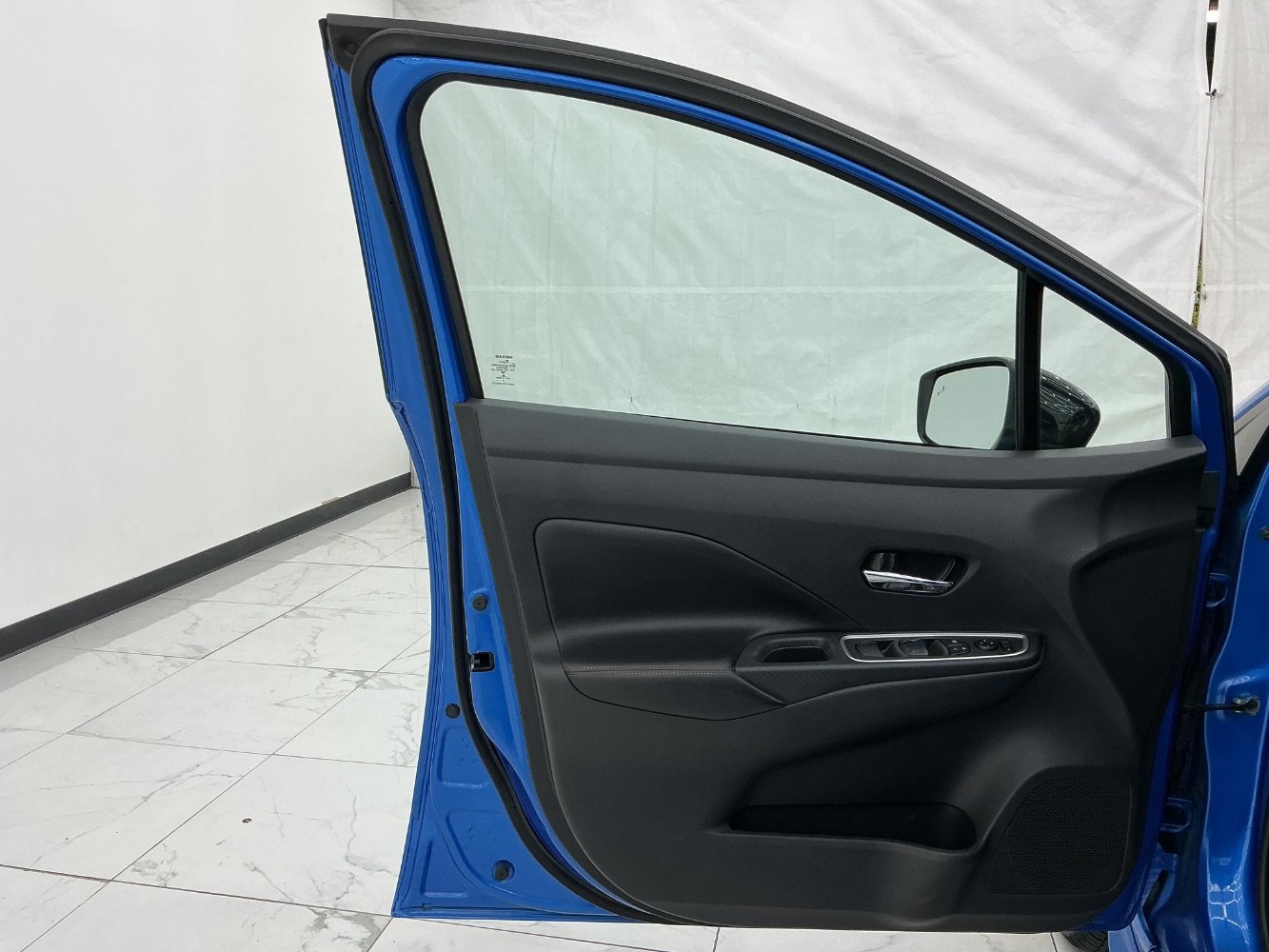 Used 2020 Nissan Versa SR w/ Convenience Package FWD image 18