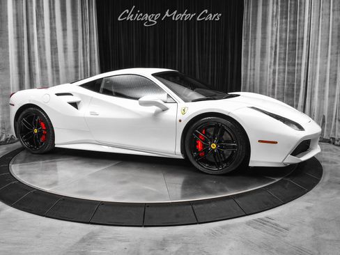 Used 2019 Ferrari 488 GTB image 6
