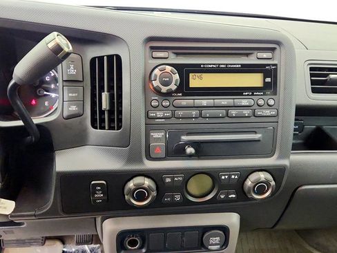 Used 2013 Honda Ridgeline RTS image 17