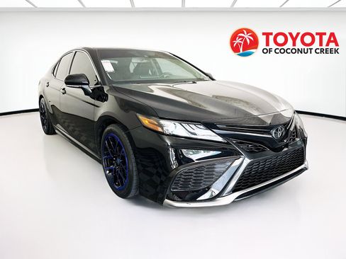 Used 2024 Toyota Camry XSE FWD image 1