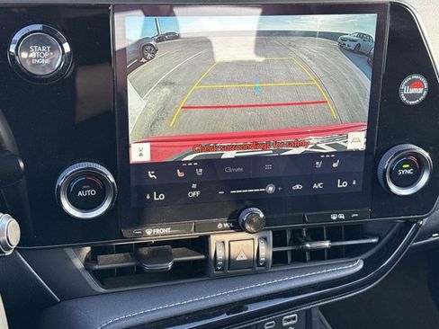 Certified 2025 Lexus NX 250 FWD w/ Premium Package image 17