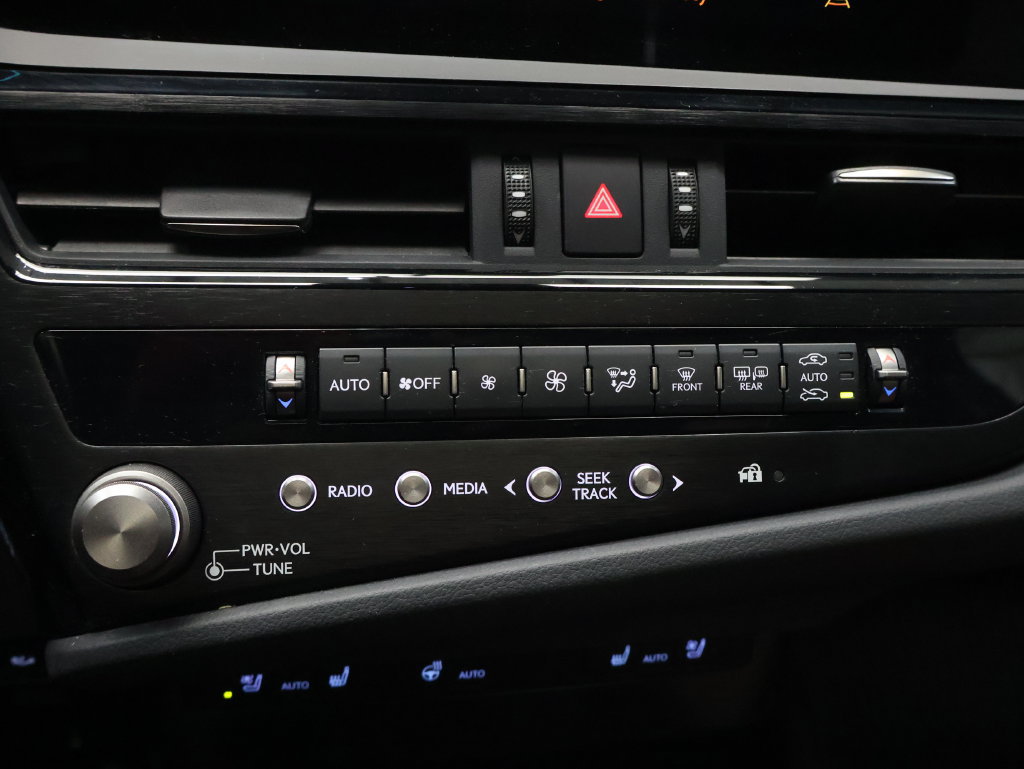 Used 2023 Lexus ES 350 w/ Premium Package FWD image 23