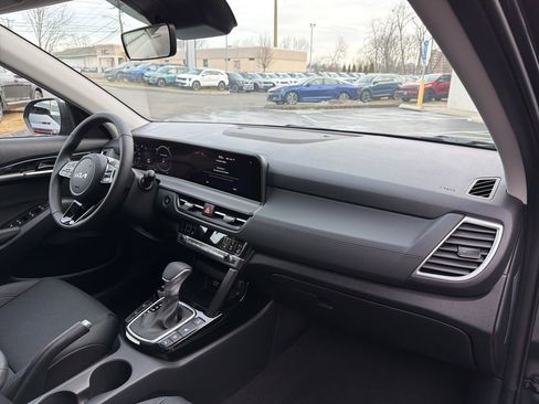 New 2026 Kia Seltos EX image 14