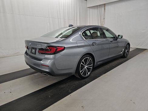 Used 2022 BMW 530i xDrive w/ Convenience Package image 2