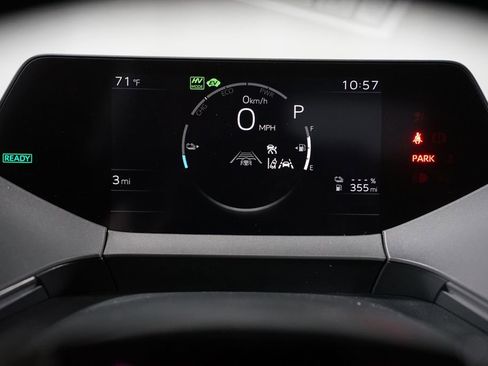 New 2026 Toyota Prius Plug-In Hybrid FWD image 16