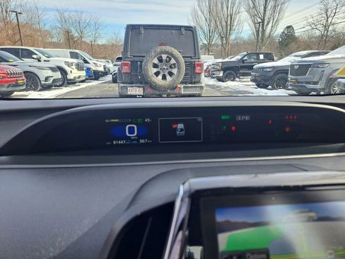 Used 2022 Toyota Prius Prime XLE image 26