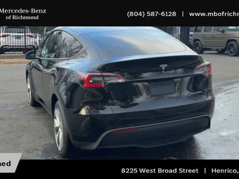 Used 2021 Tesla Model Y Long Range image 9