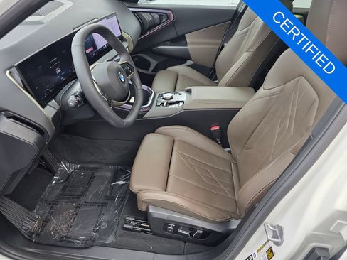 Used 2025 BMW X3 xDrive30i w/ Convenience Package AWD/4WD image 9