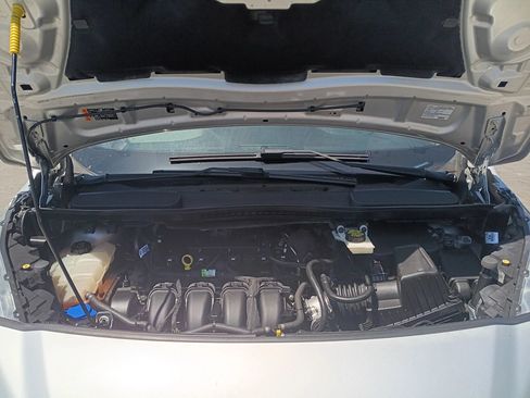 Used 2019 Ford Transit Connect XLT FWD image 28