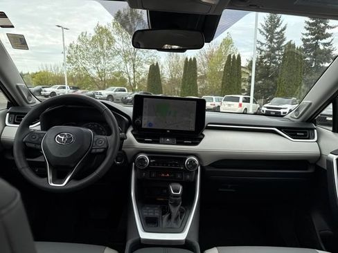 Used 2025 Toyota RAV4 XLE Premium w/ Weather Package AWD/4WD image 10