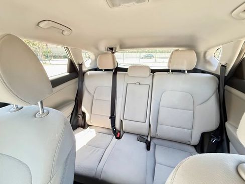 Used 2019 Hyundai Tucson SE w/ Cargo Package FWD image 31
