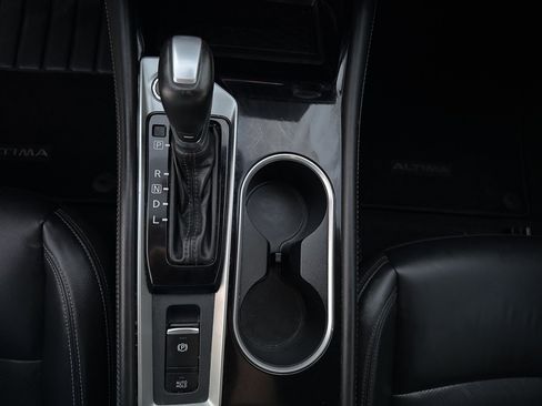 Used 2023 Nissan Altima 2.5 SL image 28