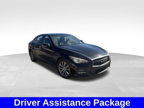 Used 2016 INFINITI Q50 3.0t Premium w/ Driver Assistance Package image 4