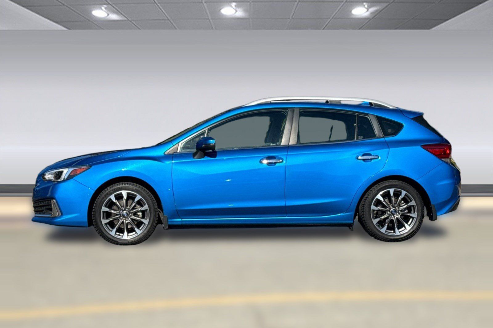 Used 2020 Subaru Impreza 2.0i Limited w/ Popular Package #2 AWD/4WD image 2