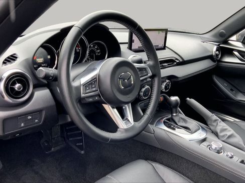 Used 2024 MAZDA MX-5 Miata Grand Touring w/ Weather Package RWD image 18