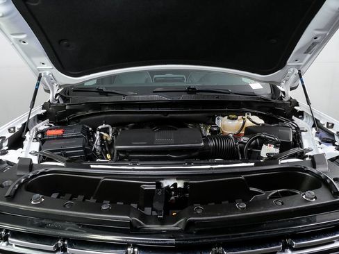 Used 2023 Chevrolet Tahoe Premier image 36