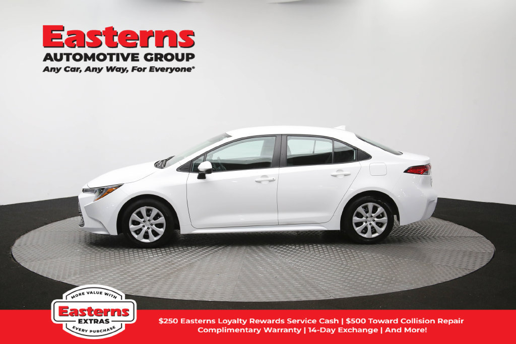 Used 2024 Toyota Corolla LE FWD image 59