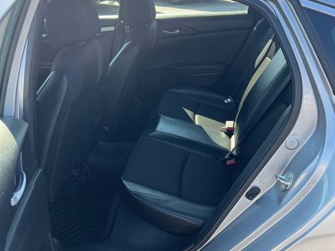 Used 2020 Honda Civic Sport image 8