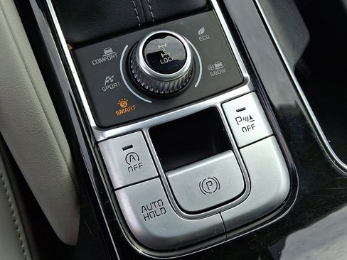 Used 2021 Kia Telluride S image 27