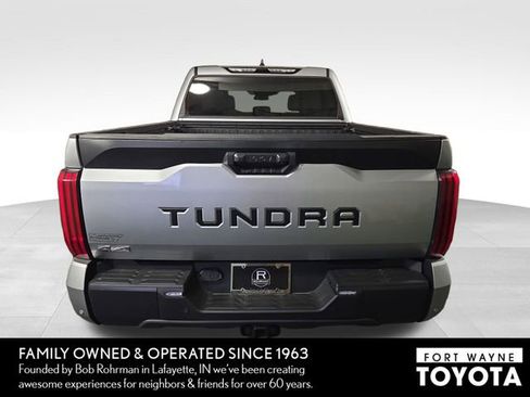 Used 2025 Toyota Tundra SR5 w/ SR5 Convenience Package AWD/4WD image 8