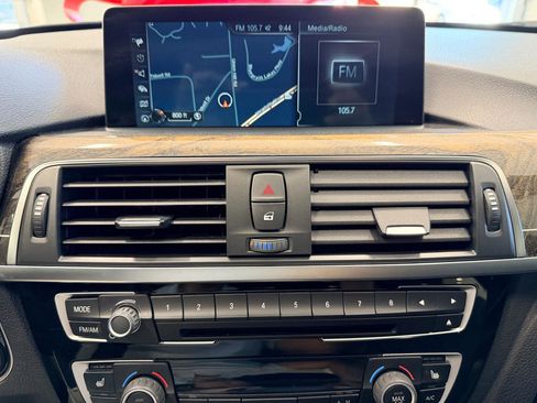 Used 2017 BMW 330i Sedan RWD image 35