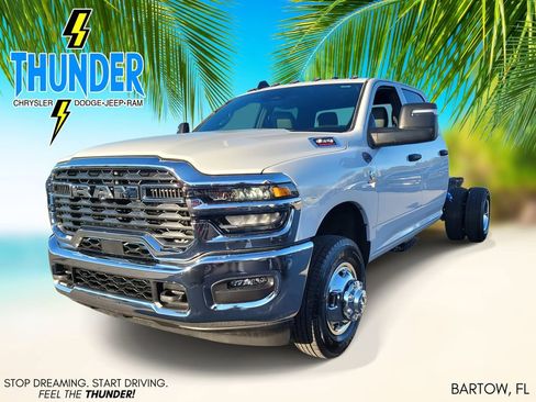 New 2026 RAM 3500 Tradesman w/ Chrome Appearance Group A image 2